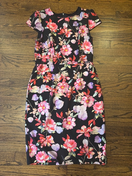 Betsey Johnson Dresses & Skirts - Betsey Johnson Vibrant Floral Spring Wedding Guest Dress